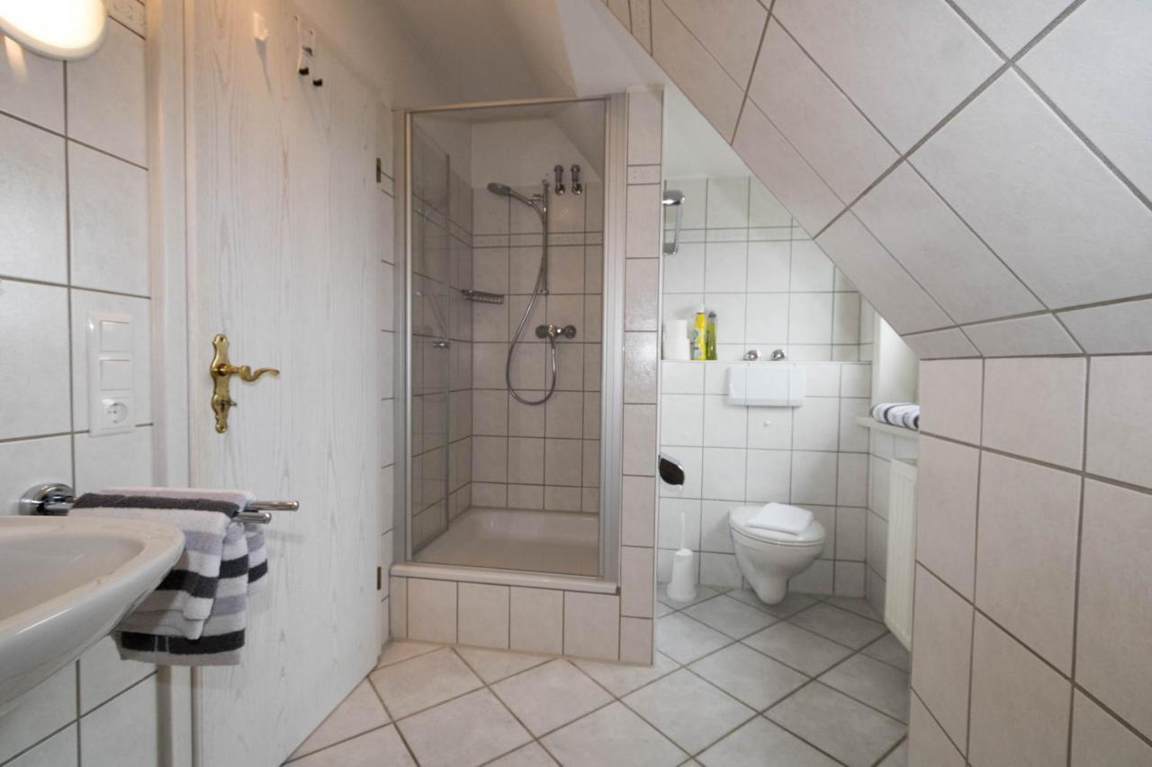 Hues Auert Tharep, Wohnung 3 Hornum Luaran gambar